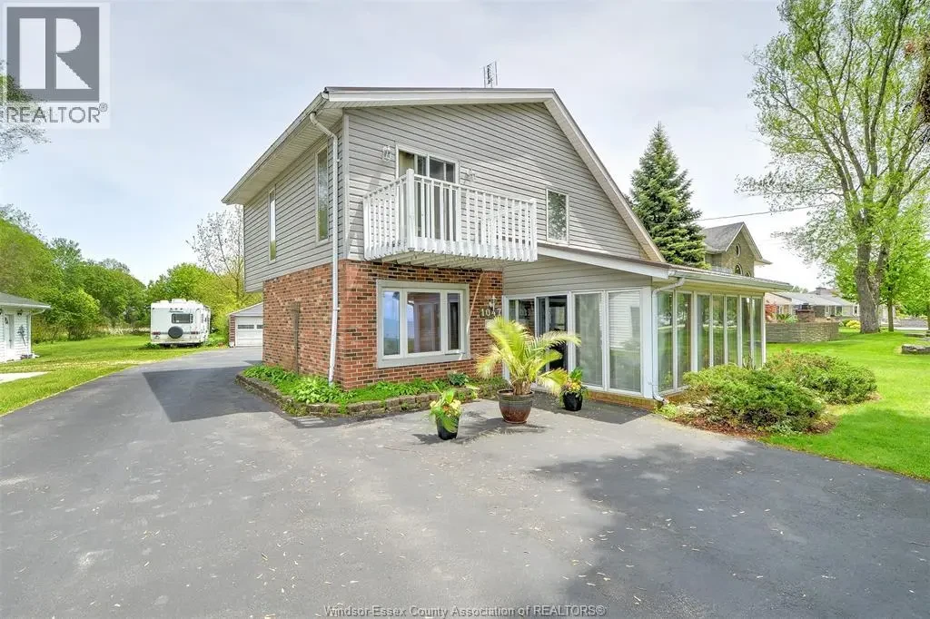 1047 Front Road South, Amherstburg